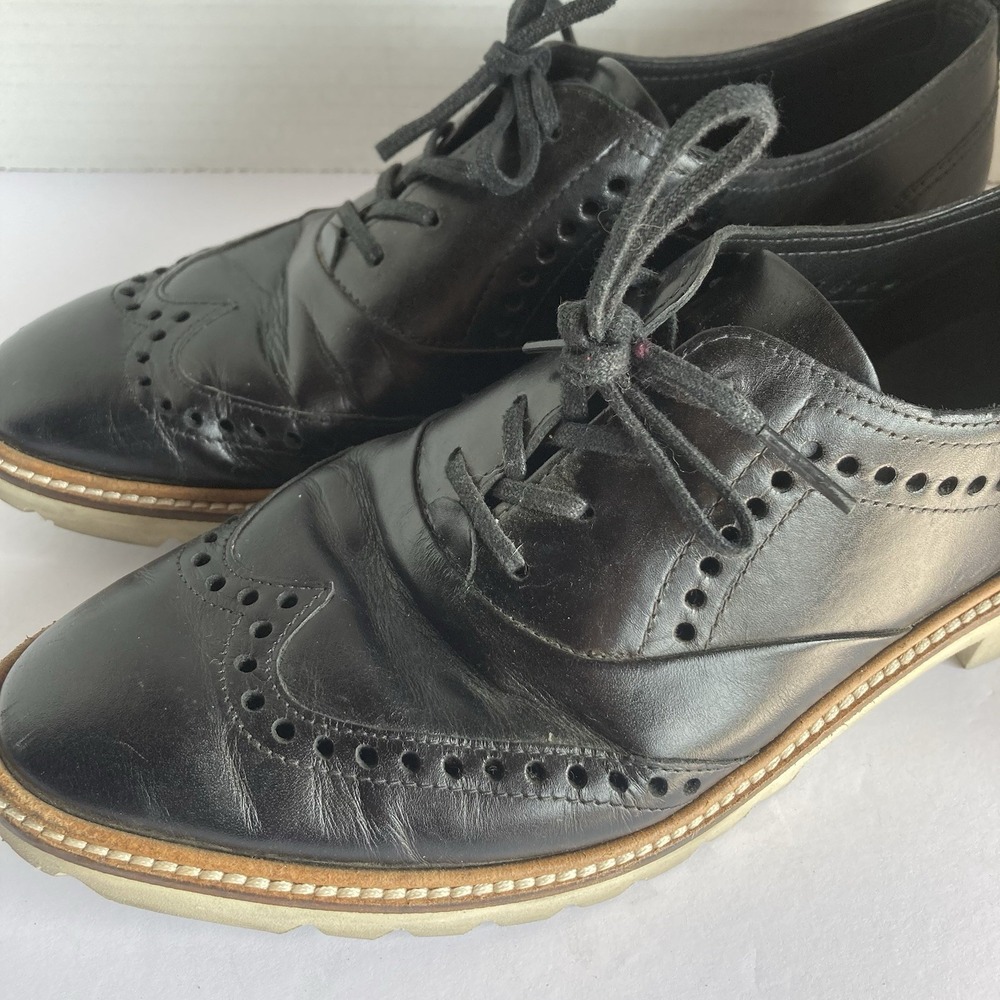 Ecco Incise Oxford Women's Size 7 Black Leather Wingtip Brogue‎ Chuky Lug Sole